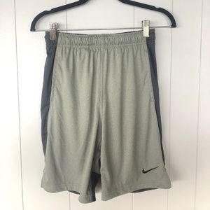 Nike kids boys basketball shorts